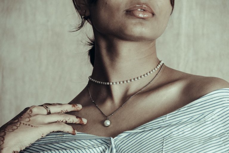 Jewelry Shop Essentials: Finding the Right Fit and Style