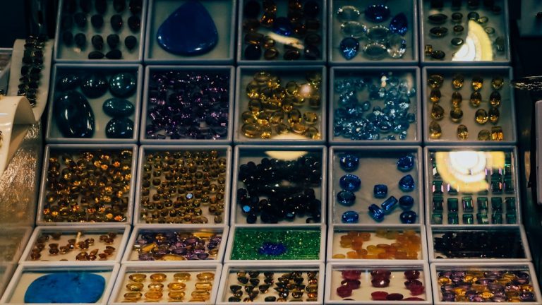 Top Five Must-Have Jewelry Pieces for Every Fashionista